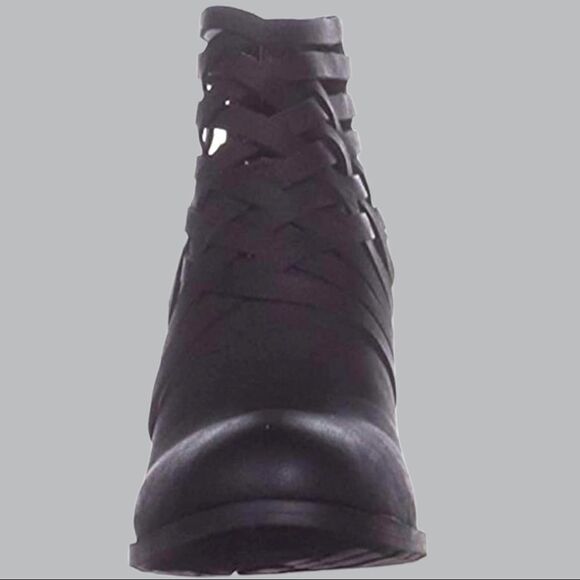 Mossimo very nice barely used condition black strappy crossed ankle boots! - Picture 3 of 12